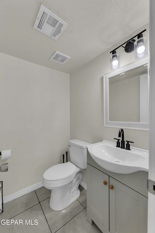 10935 YOGI BERRA Drive, El Paso, TX 79934