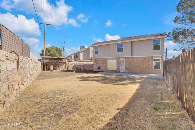 10935 YOGI BERRA Drive, El Paso, TX 79934