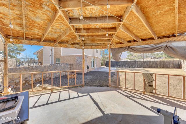 10935 YOGI BERRA Drive, El Paso, TX 79934