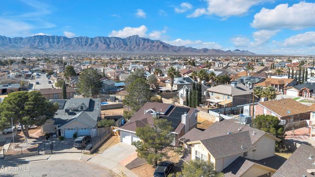 10935 YOGI BERRA Drive, El Paso, TX 79934