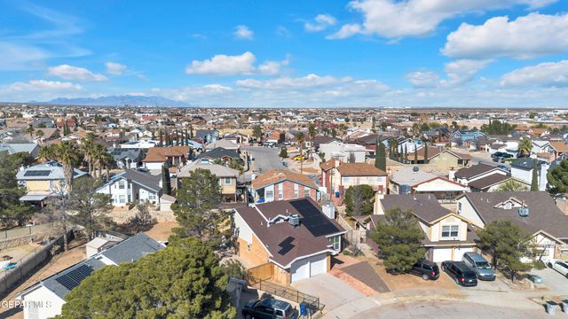 10935 YOGI BERRA Drive, El Paso, TX 79934