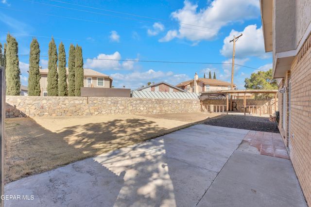 10935 YOGI BERRA Drive, El Paso, TX 79934