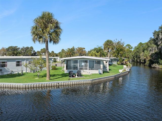 120 BREEZY POINT, Eustis, FL 32726