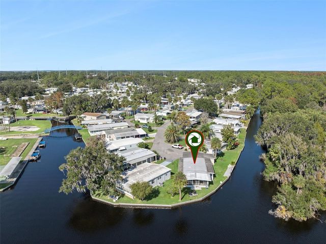 120 BREEZY POINT, Eustis, FL 32726