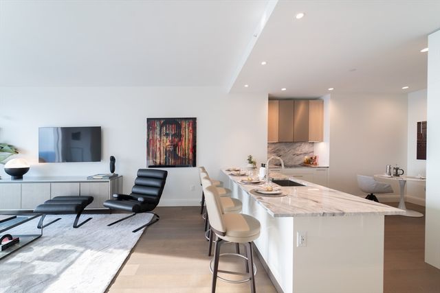 240 Devonshire Street 4604, Boston, MA 02110