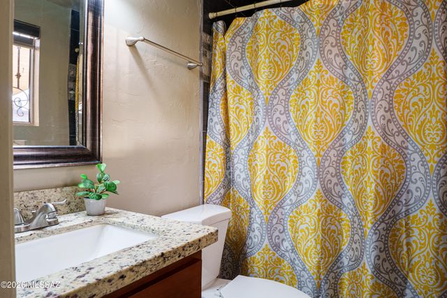 3022 S Oberon Road, Tucson, AZ 85713