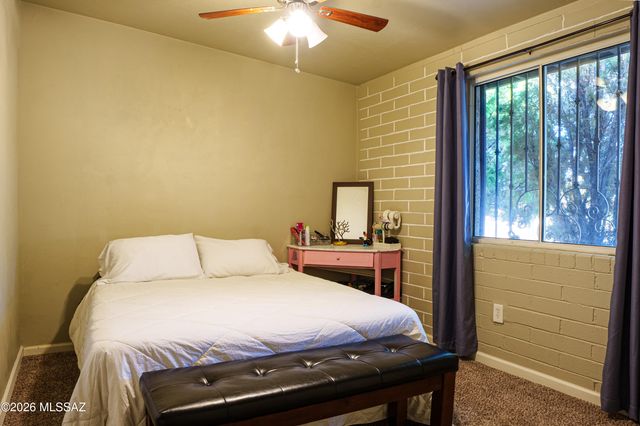 3022 S Oberon Road, Tucson, AZ 85713