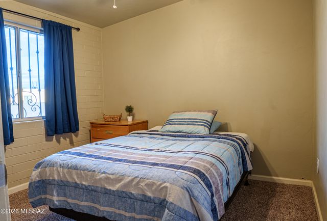 3022 S Oberon Road, Tucson, AZ 85713