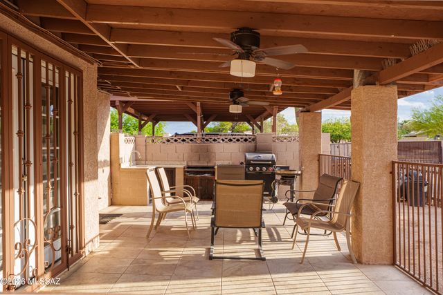 3022 S Oberon Road, Tucson, AZ 85713