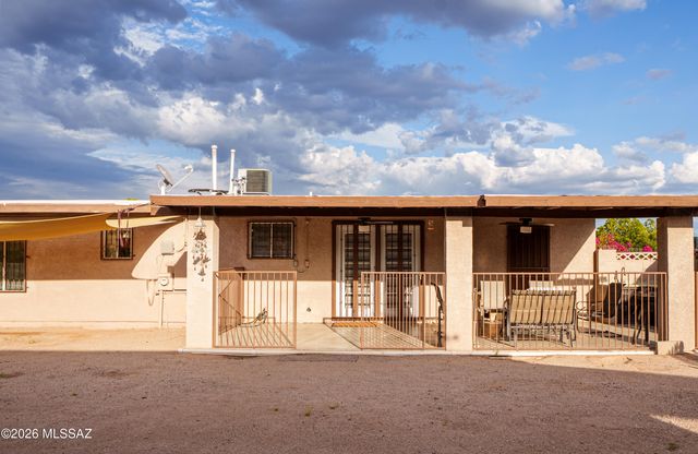 3022 S Oberon Road, Tucson, AZ 85713