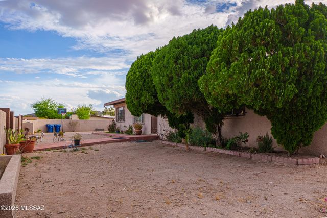 3022 S Oberon Road, Tucson, AZ 85713