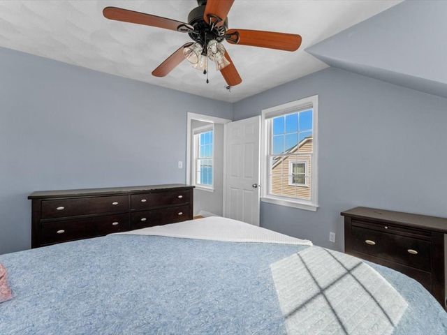 129A Wilson Rd, Nahant, MA 01908