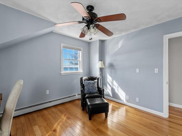 129A Wilson Rd, Nahant, MA 01908