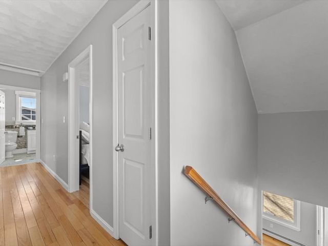 129A Wilson Rd, Nahant, MA 01908