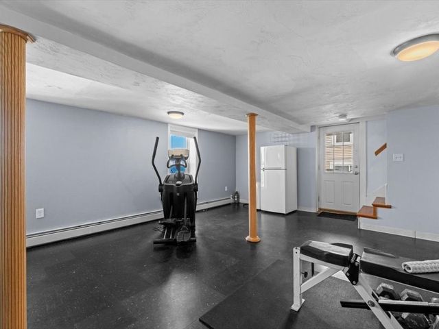 129A Wilson Rd, Nahant, MA 01908