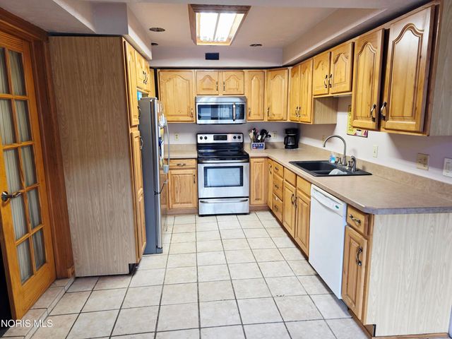 2911 Wilford Drive, Toledo, OH 43615