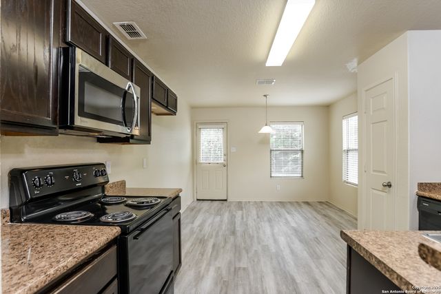 5902 Aspen Garden, San Antonio, TX 78238