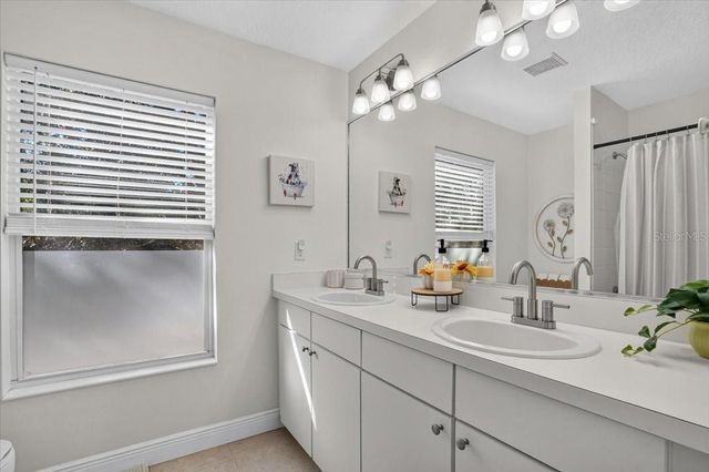 339 HERITAGE ISLES WAY, Bradenton, FL 34212