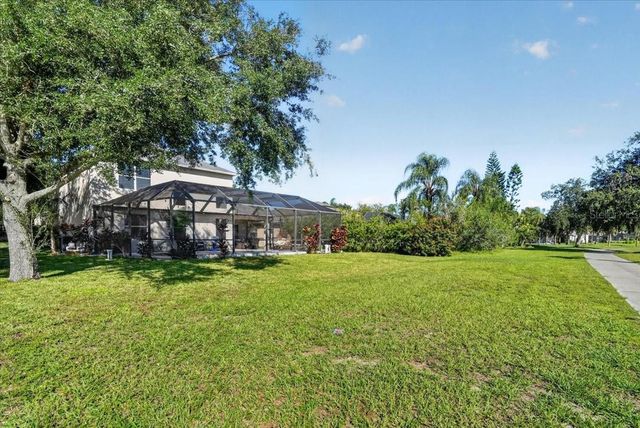 339 HERITAGE ISLES WAY, Bradenton, FL 34212