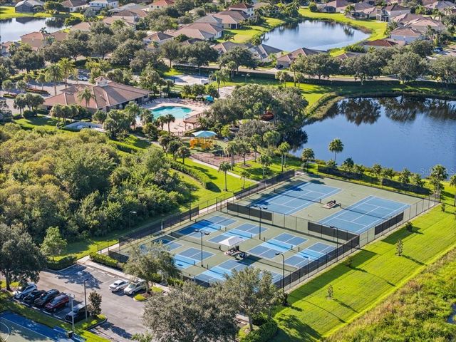 339 HERITAGE ISLES WAY, Bradenton, FL 34212