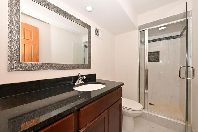 W154N8105 Elm LANE, Menomonee Falls, WI 53051