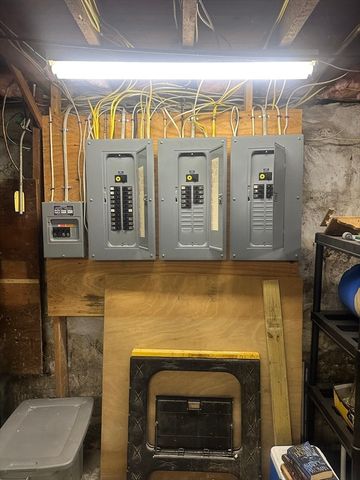 73 Linden, New Bedford, MA 02740