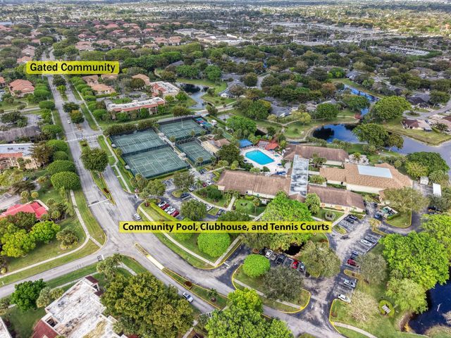 5306 Cedar Lake Drive 203, Boynton Beach, FL 33437