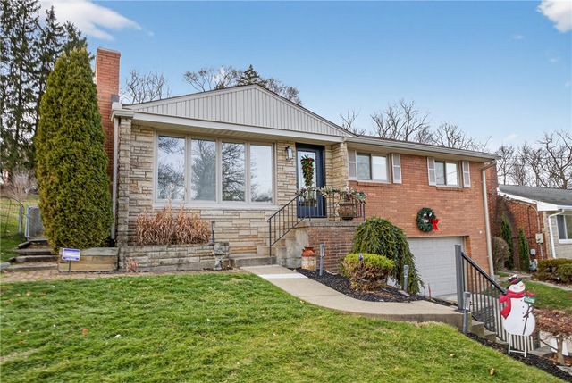 821 Bethany Dr, Mt Lebanon, PA 15243