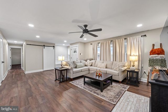 141 FRIES MILL RD, Franklinville, NJ 08322