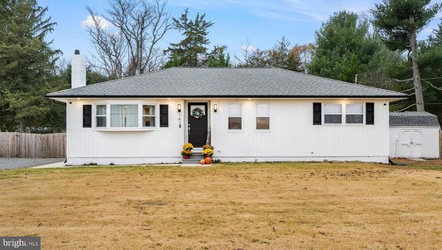 141 FRIES MILL RD, Franklinville, NJ 08322