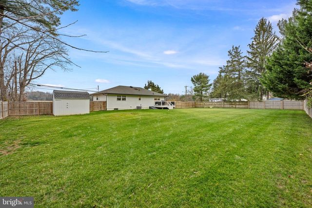 141 FRIES MILL RD, Franklinville, NJ 08322