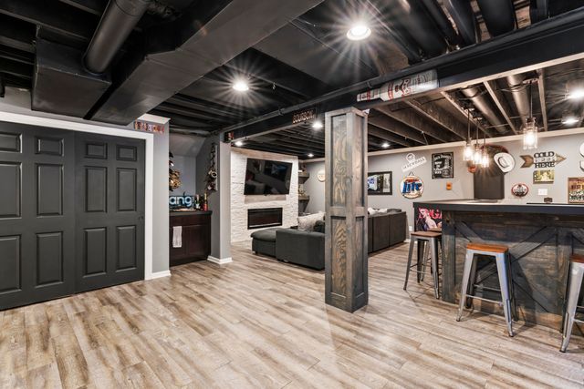 12776 Rutledge Place, Crown Point, IN 46307