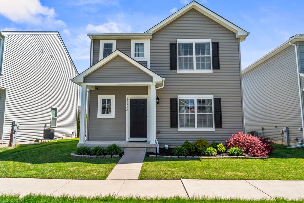 12776 Rutledge Place, Crown Point, IN 46307