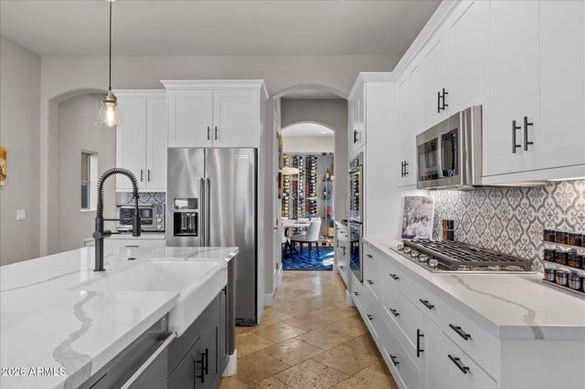 9226 E HORSESHOE BEND Drive, Scottsdale, AZ 85255
