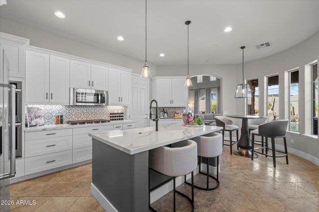 9226 E HORSESHOE BEND Drive, Scottsdale, AZ 85255
