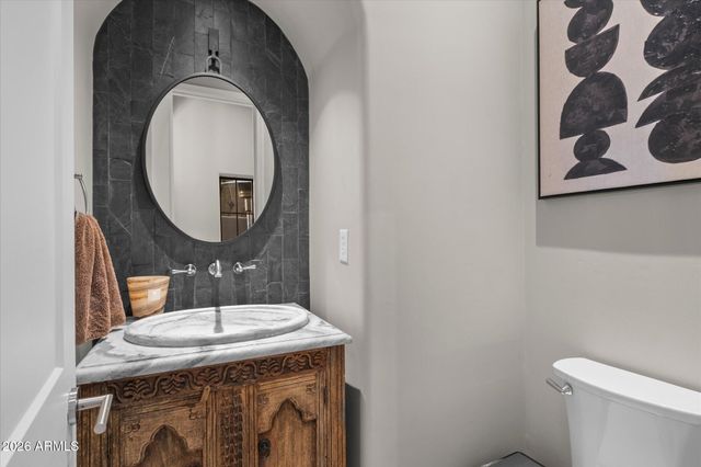 9226 E HORSESHOE BEND Drive, Scottsdale, AZ 85255