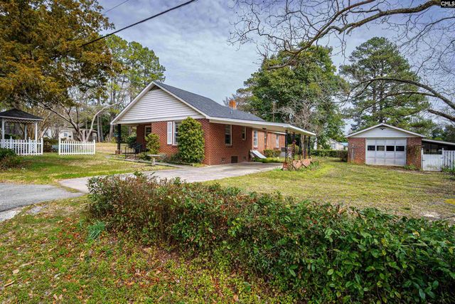 1200 McRae, Camden, SC 29020