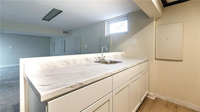 16900 E 49th Terrace S, Independence, MO 64055