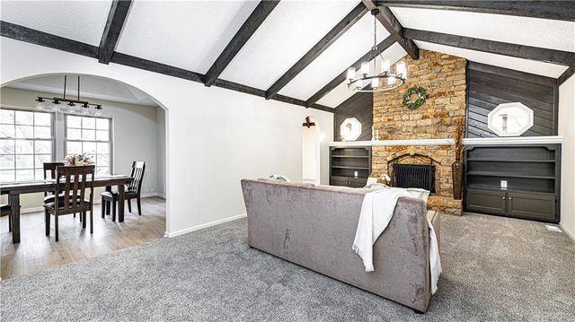 16900 E 49th Terrace S, Independence, MO 64055