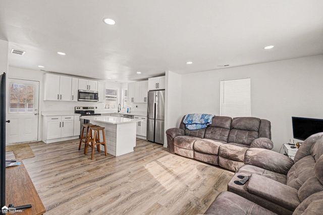 3088 Florine Avenue, Mount Morris, MI 48458