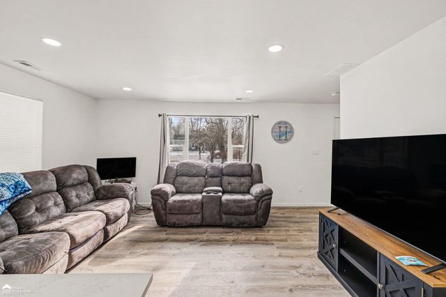 3088 Florine Avenue, Mount Morris, MI 48458