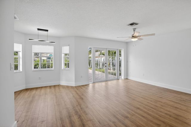 2351 nw 138 Drive, Sunrise, FL 33323