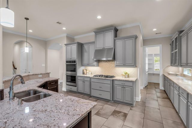 4060 Windsor Chase Drive, Spring, TX 77386