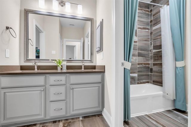 4060 Windsor Chase Drive, Spring, TX 77386