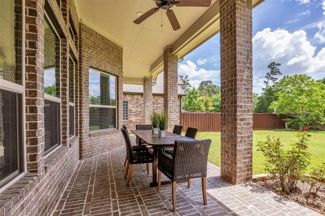 4060 Windsor Chase Drive, Spring, TX 77386