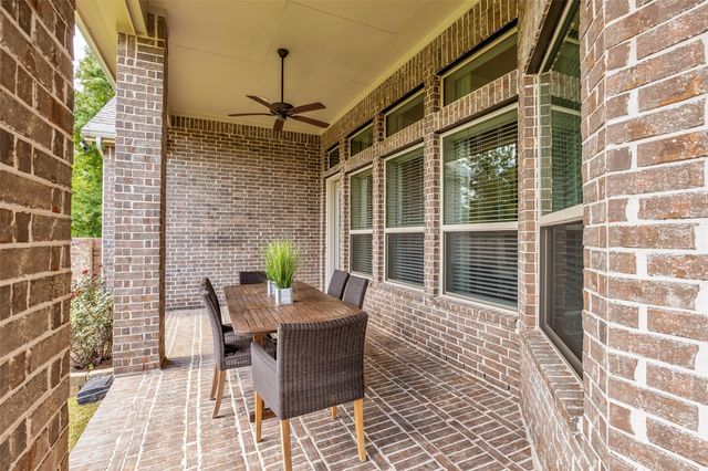 4060 Windsor Chase Drive, Spring, TX 77386