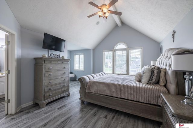 2502 Morrie Drive, Bellevue, NE 68123