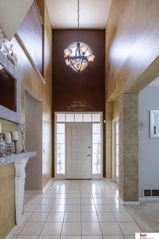 2502 Morrie Drive, Bellevue, NE 68123