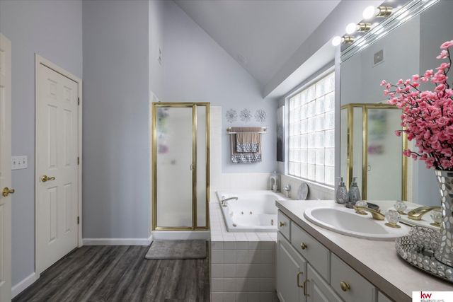 2502 Morrie Drive, Bellevue, NE 68123