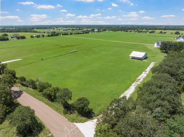 635 E Bell Road, Waco, TX 76705